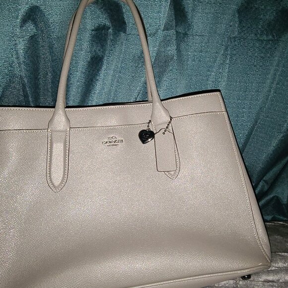 Coach Handbags - Coach bag